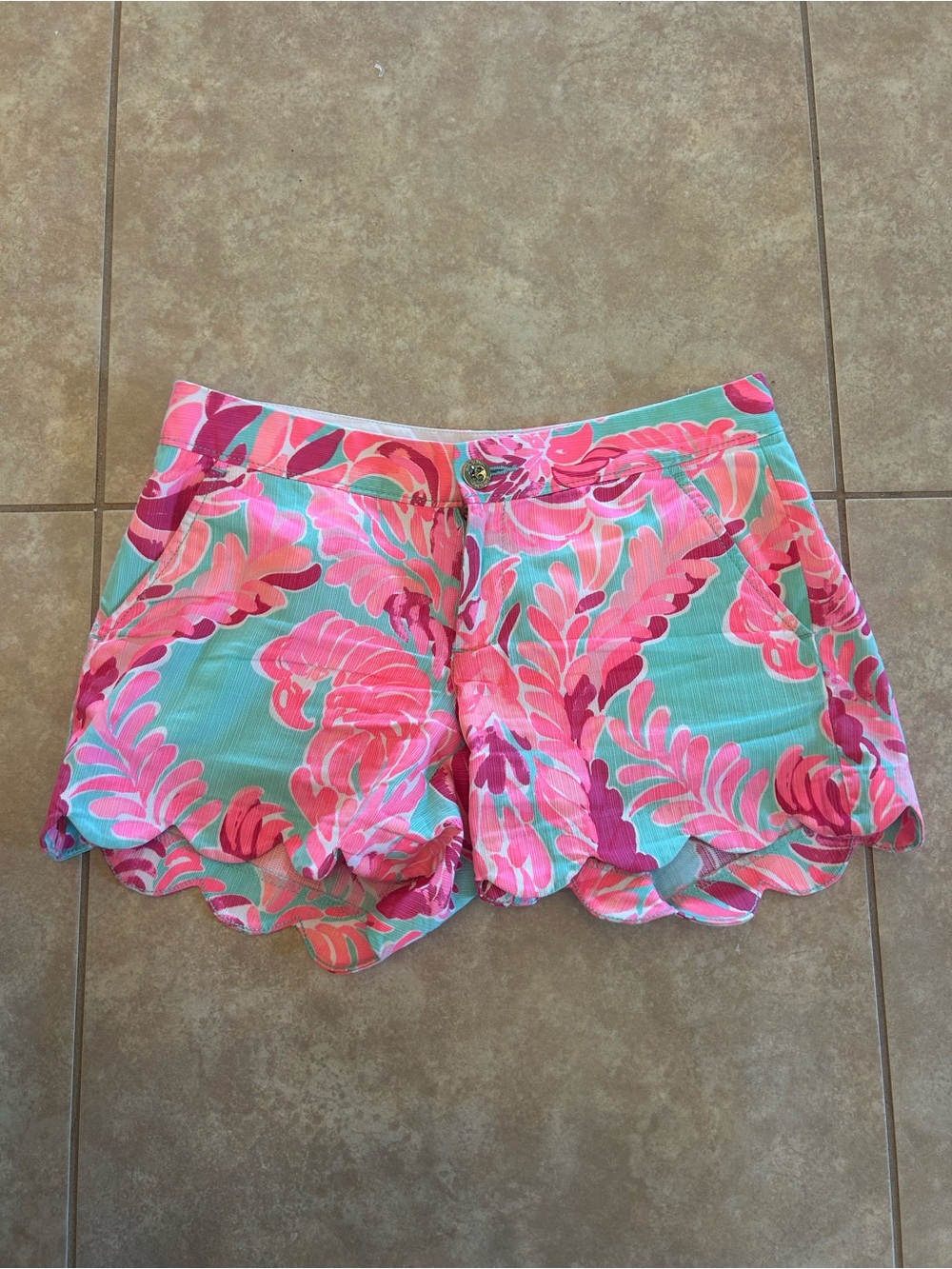Lily Pulitzer buttercup scalloped shorts pink and teal